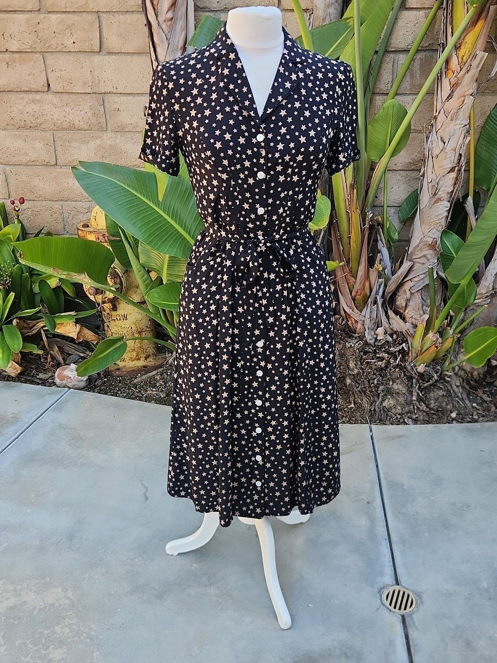 HVN Silk Morgan Dress Black White Star Print Button Front Midi Belted 4